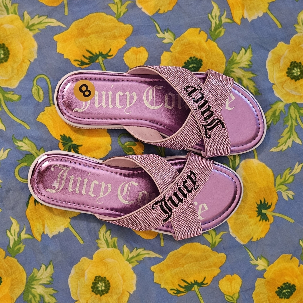JUICY COUTURE YORRI ACROSS-BAND SPARKLY PURPLE SANDALS